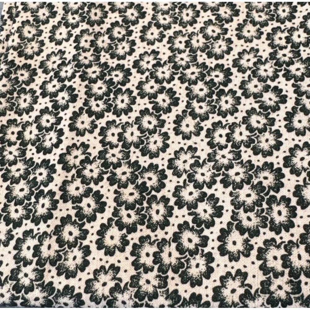 Green & Cream Floral Cotton Fat Quarter 18"x22" Quilting Sewing Fabric Vintage P
